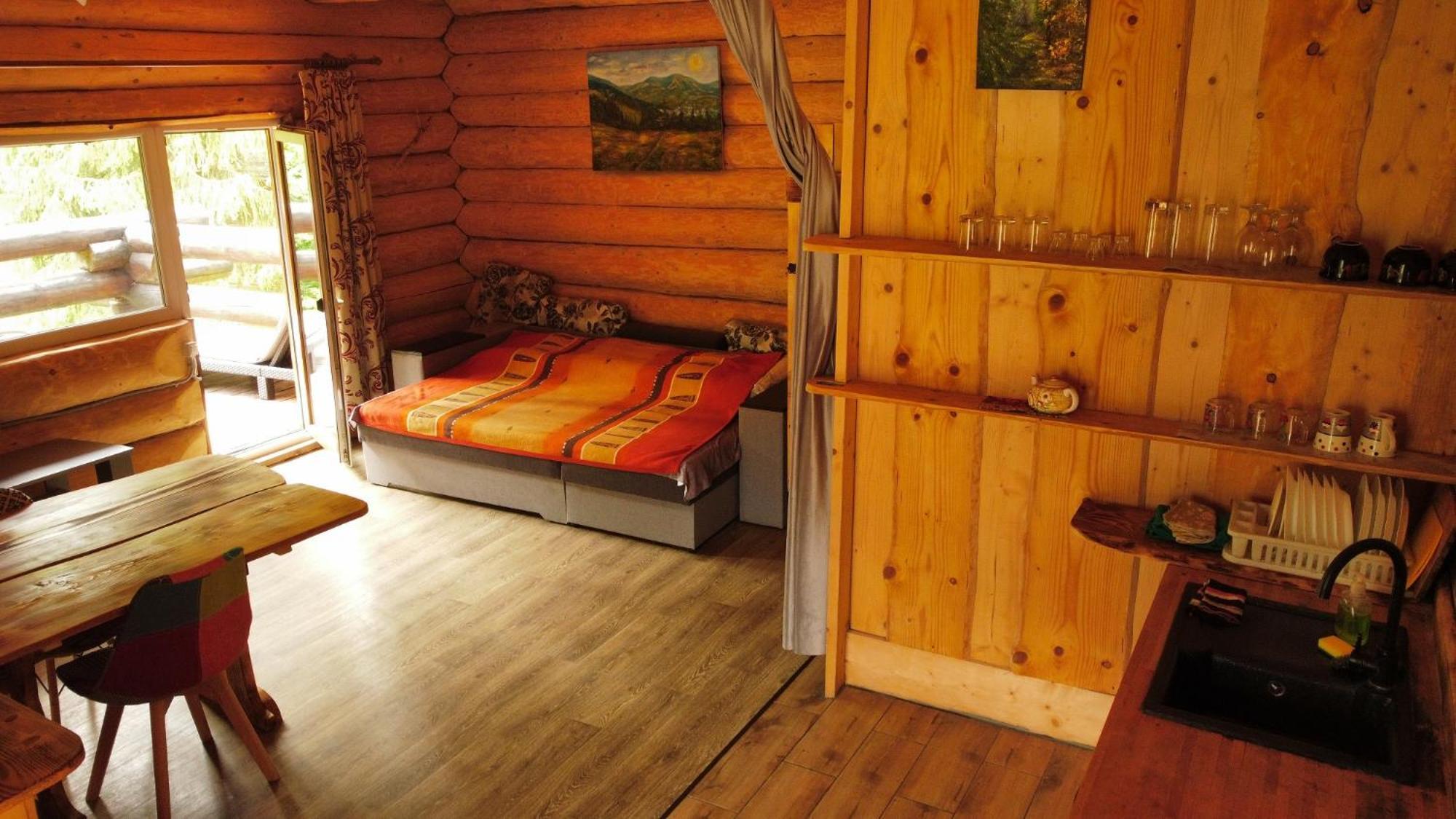 Bungalow In Mauntains With Chan Near The Forest Slavske Exterior foto